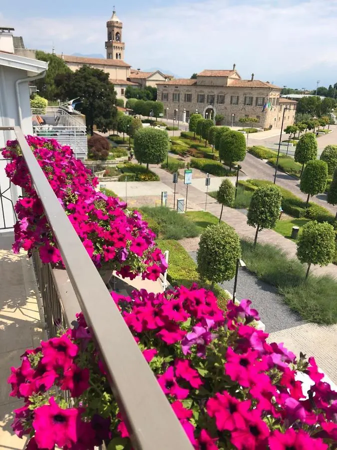 Apart-Hotel La Rocchetta Padenghe sul Garda