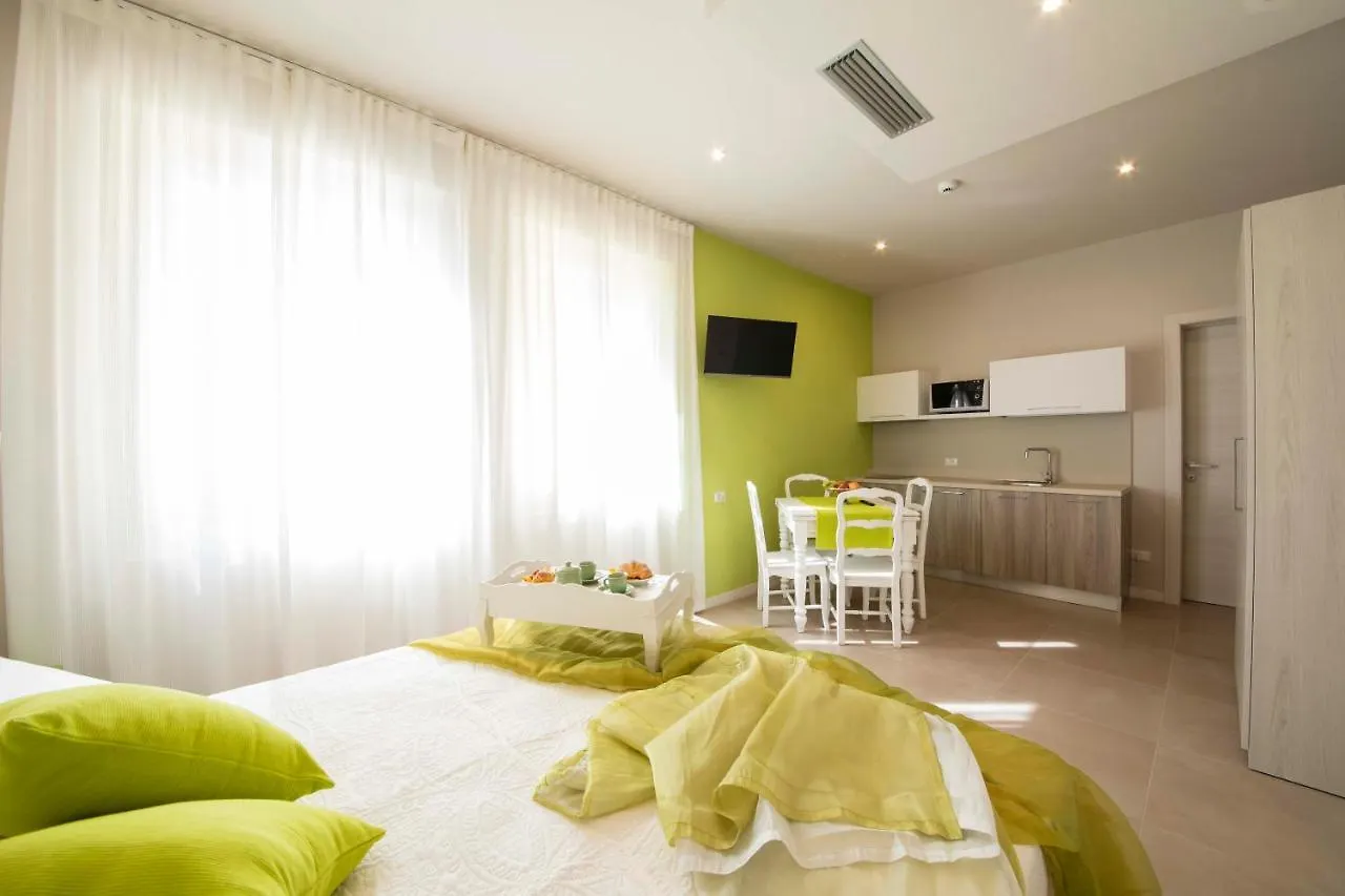 Apart-Hotel La Rocchetta Padenghe sul Garda 3*,  Italien